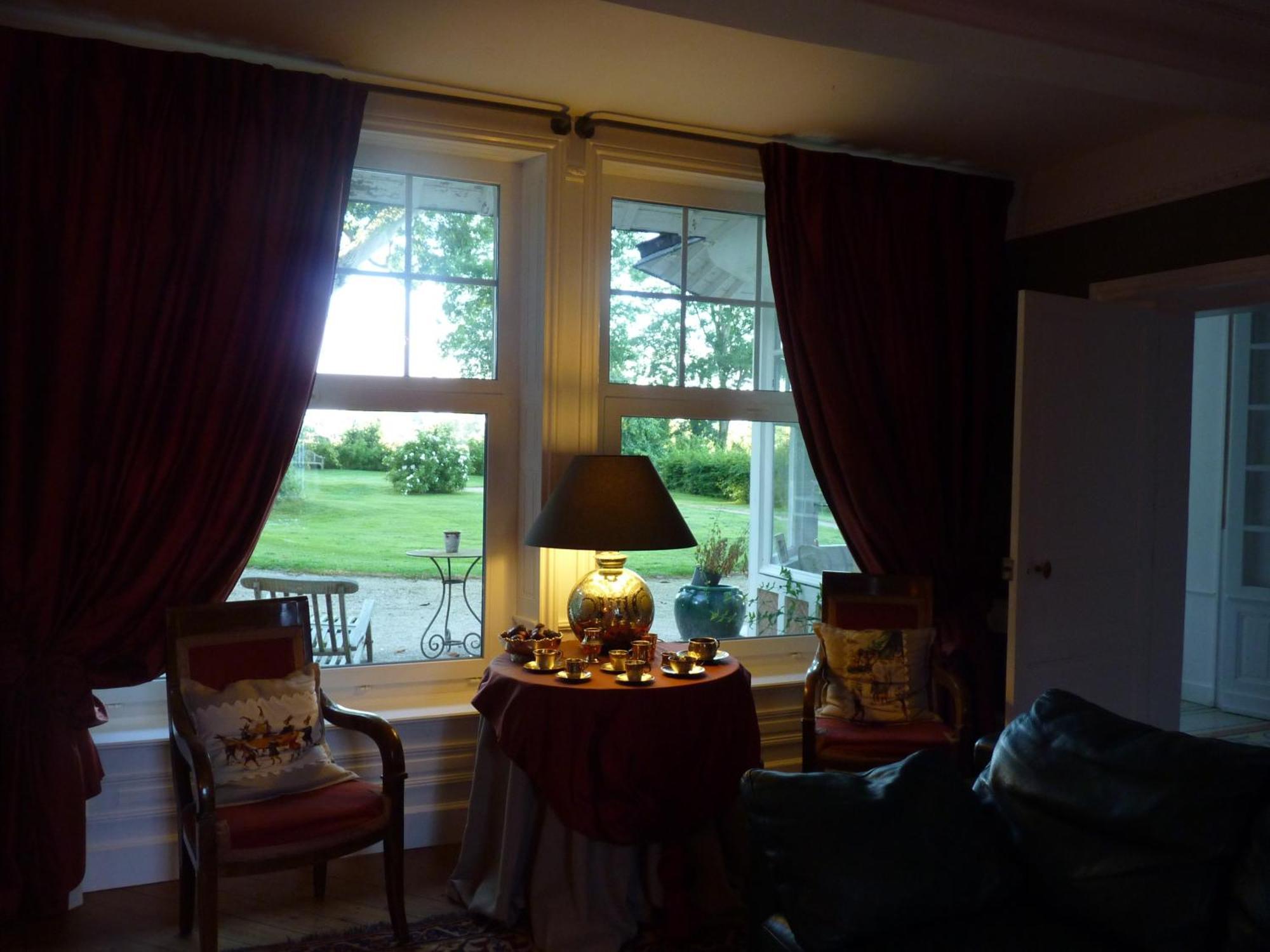 Chambres D'Hotes Le Petit Sully Eksteriør billede