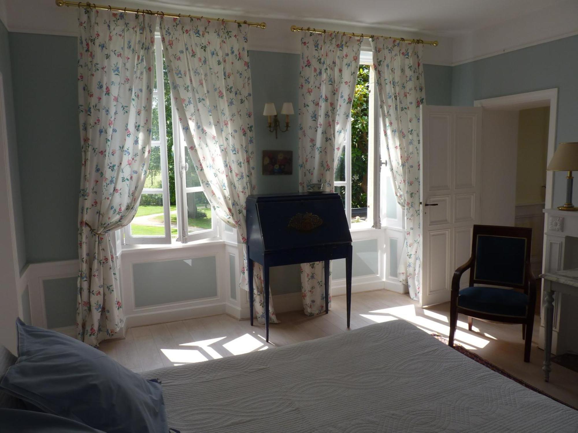 Chambres D'Hotes Le Petit Sully Eksteriør billede