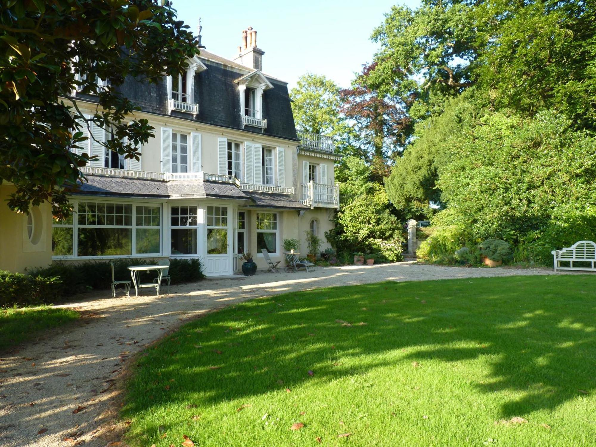 Chambres D'Hotes Le Petit Sully Eksteriør billede
